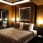 Macedonia Square 4*