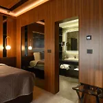 Macedonia Square Hotel 4*