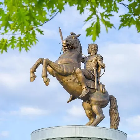 ホテル Macedonia Square 4*