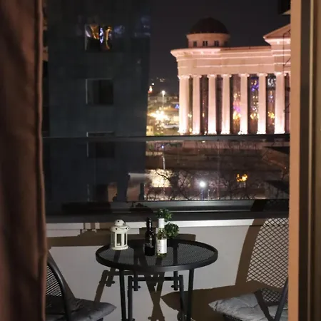 Hotel Macedonia Square 4*