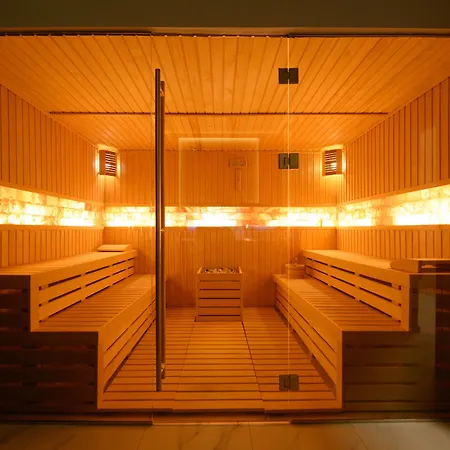 Hotel Macedonia Square