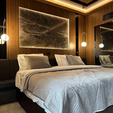 Macedonia Square 4*