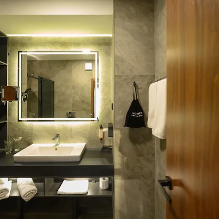 Macedonia Square Hotel 4*