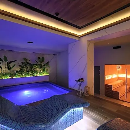 Macedonia Square 4* Escópia