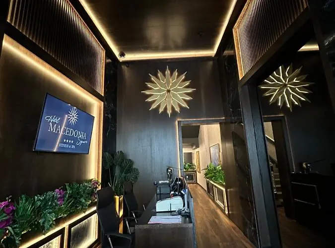 Macedonia Square ホテル 4*