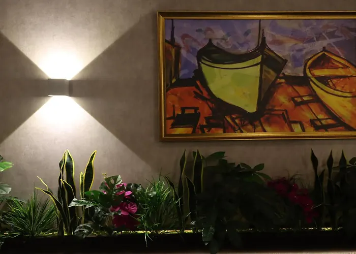 Hotel Macedonia Square 4*