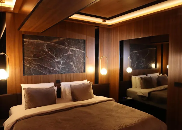 ホテル Macedonia Square