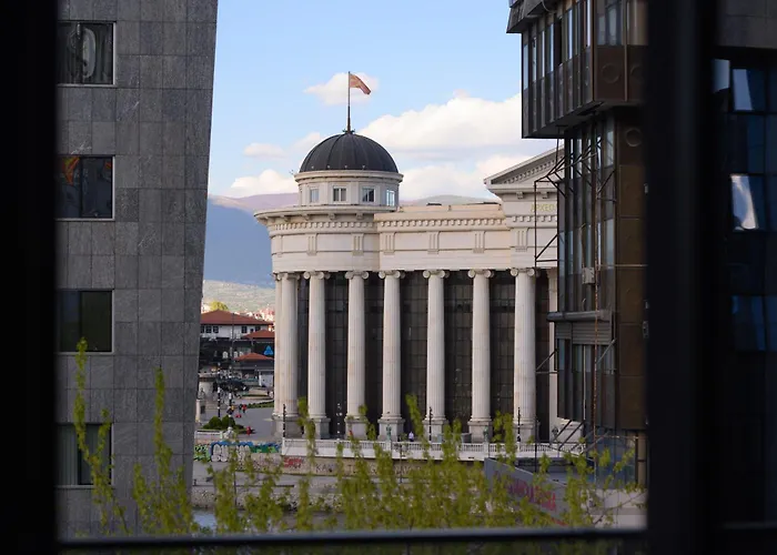 Macedonia Square ホテル