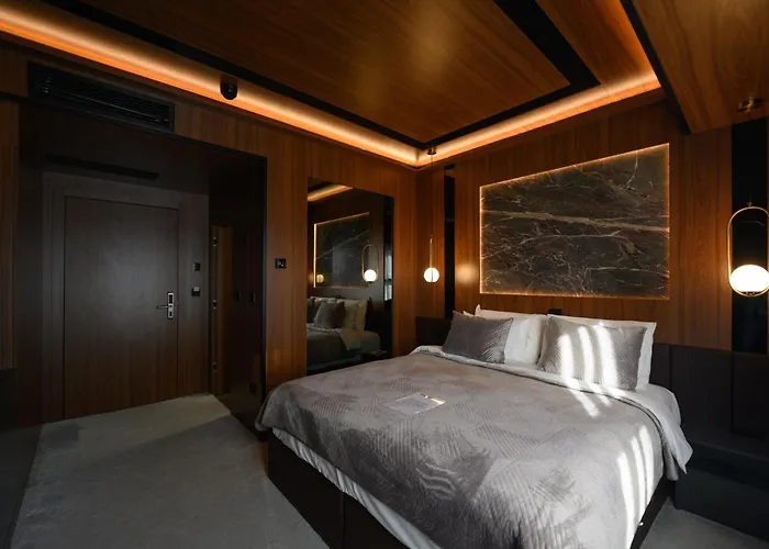 Macedonia Square ホテル