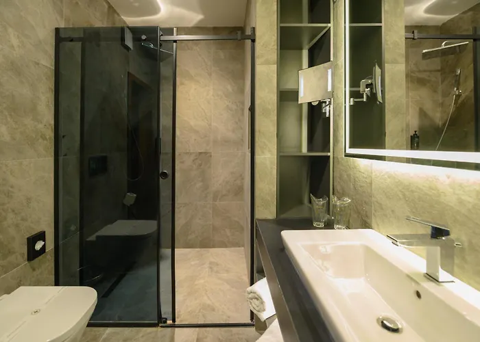 Hotel Macedonia Square