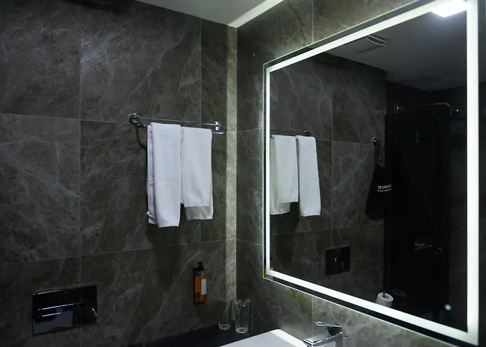 Macedonia Square 4* Skopje