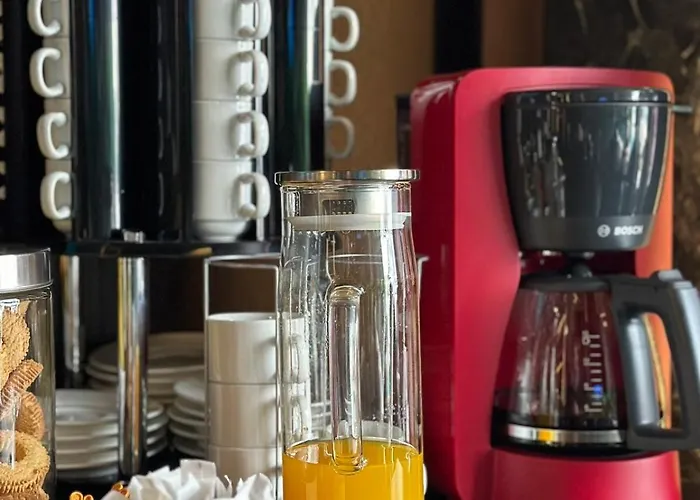 ホテル Macedonia Square 4*