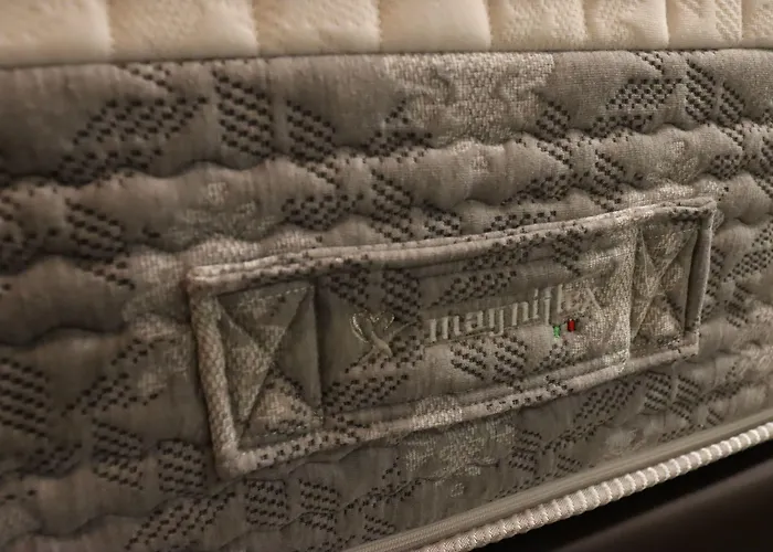 Macedonia Square Hotel